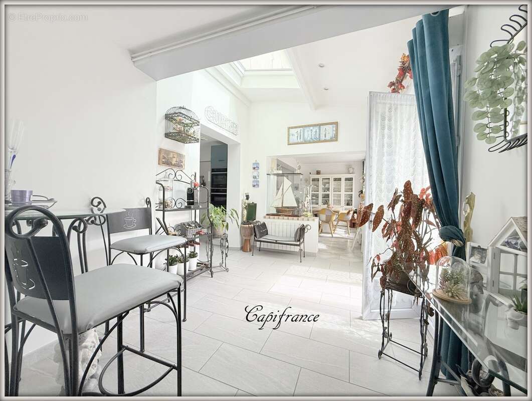 Maison à vendre 6 pièces 138 m² (174 m² au sol)  dépendance - photo 3