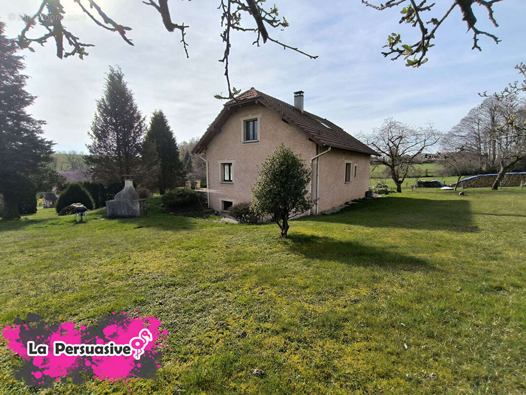 Maison à FOUGEROLLES