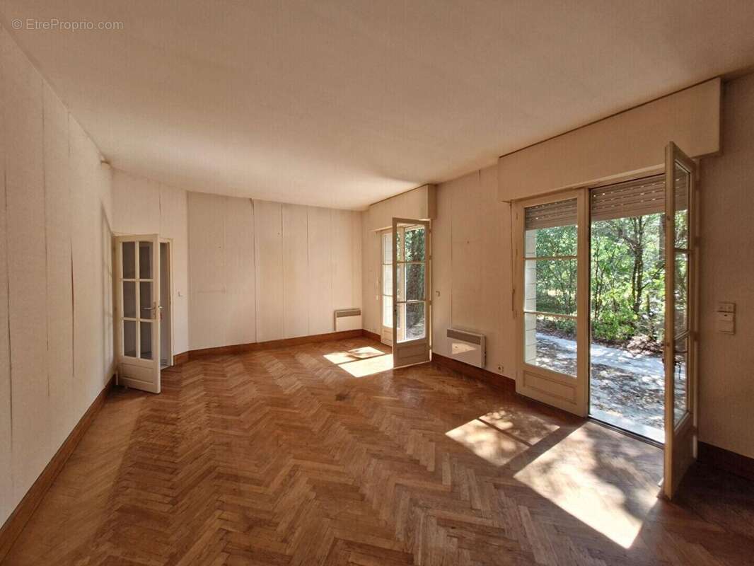 Maison d'architecte à Belin Beliet proche bourg - photo 4