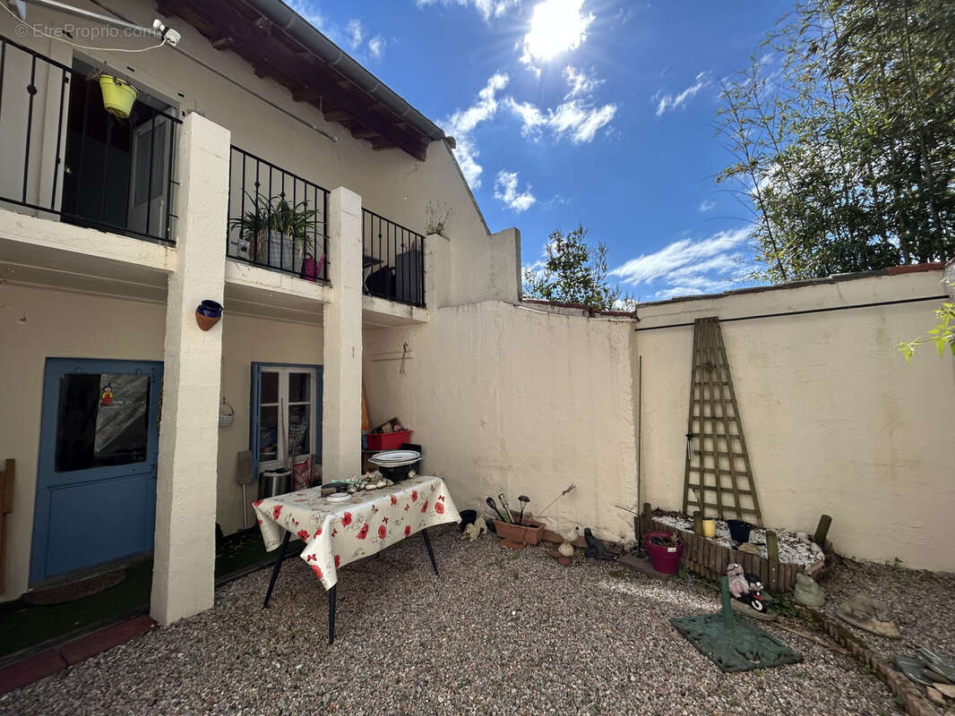 Maison à SAINT-MARTIN-LE-VIEIL