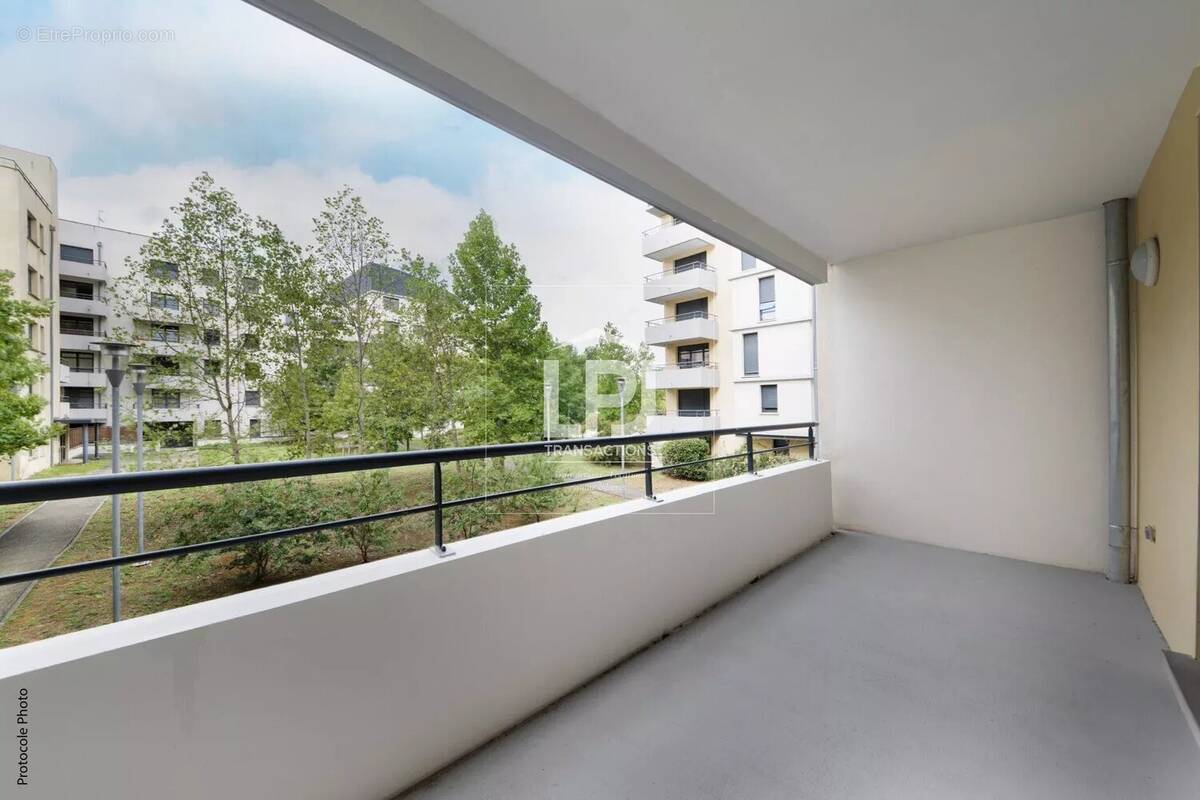 Appartement à RAMONVILLE-SAINT-AGNE