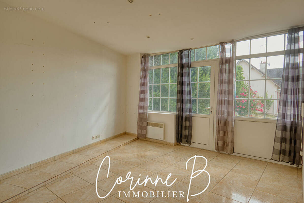 Maison Le Malesherbois  6 pièce(s) de 128m² - photo 17