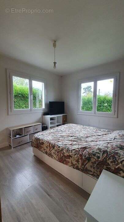 Maison à AUTRUY-SUR-JUINE