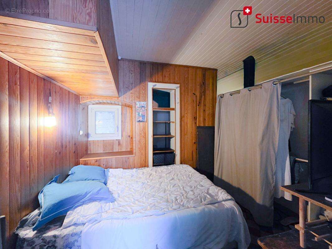 Commerce à L'ISLE-SUR-LE-DOUBS