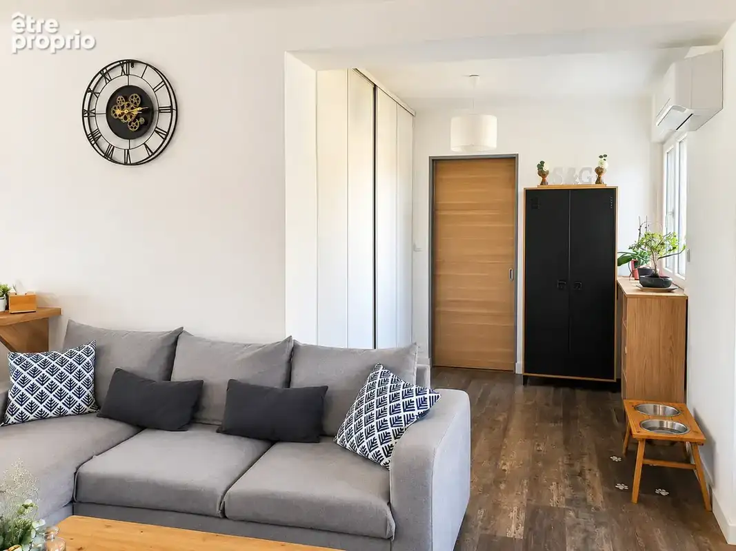 À Saint-Cybard, une maison rénovée pour simplement profiter - photo 8