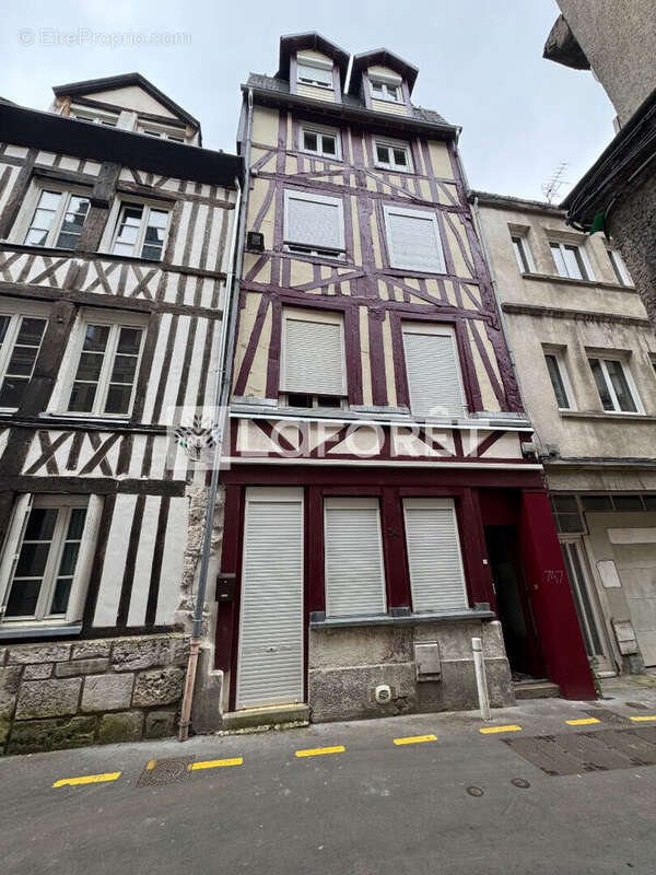 Studio en rez-de-chaussée Hyper-centre de Rouen secteur Hôtel de Ville - photo 4