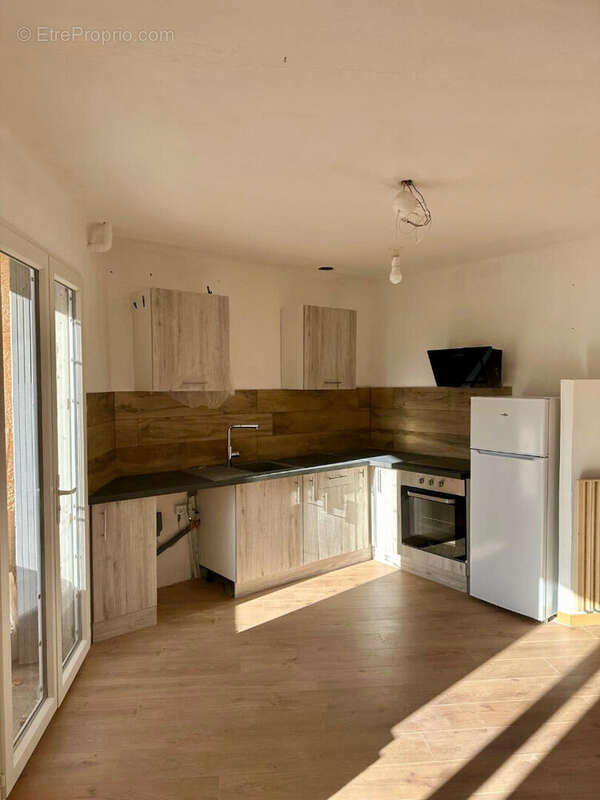 Appartement à SALERNES