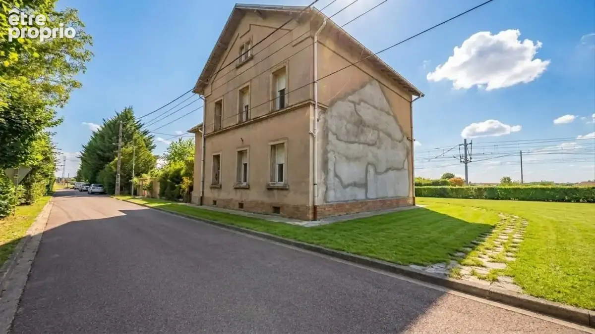 Maison à BENESTROFF