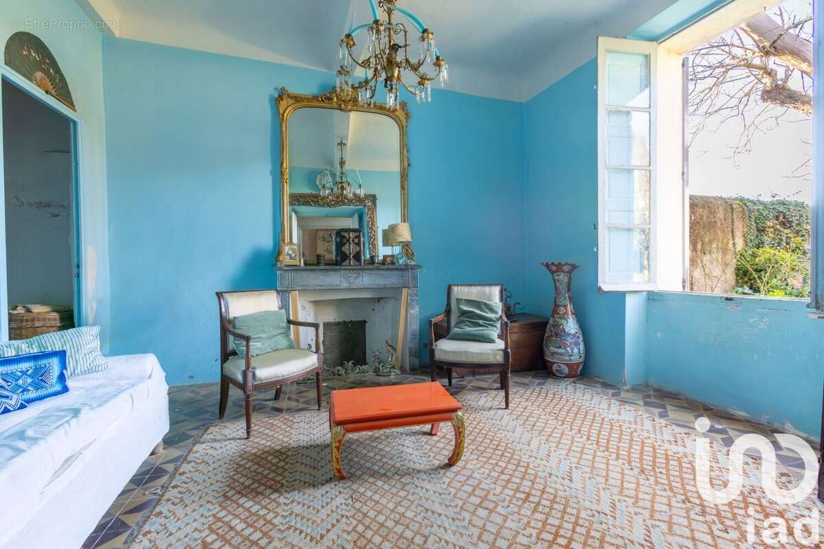 Photo 5 - Maison à LE REVEST-LES-EAUX