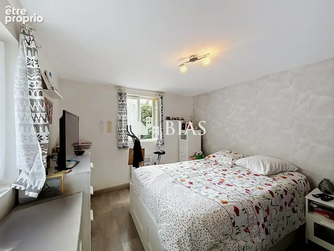 Maison 93 m² à Pont-L'eveque  - photo 5