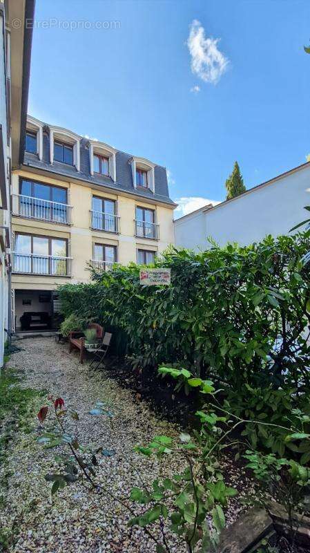 Appartement à VERSAILLES