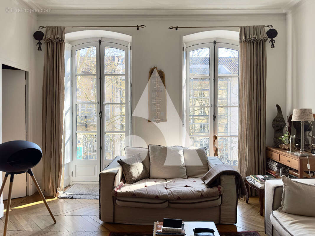 Appartement à CAHORS