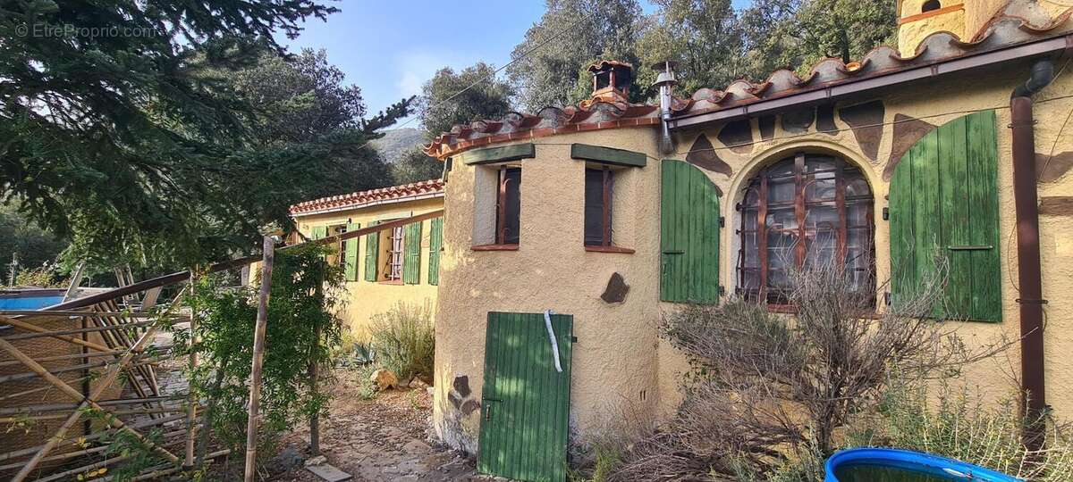 Photo 2 - Maison à MONTFERRER