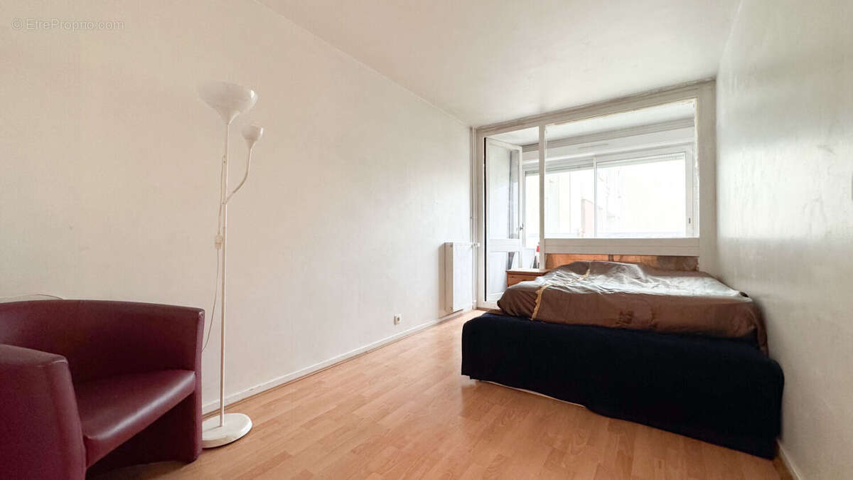 Appartement à CORBEIL-ESSONNES