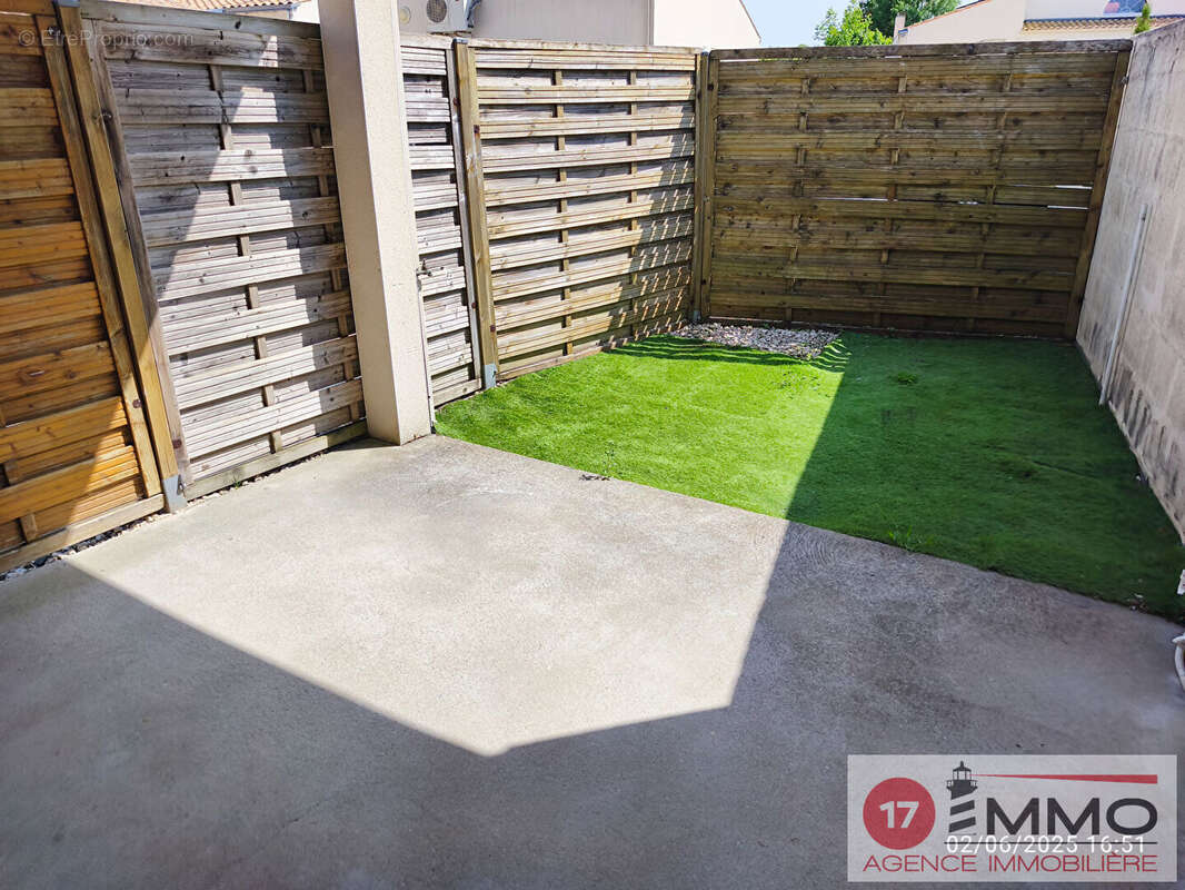 Maison à CROIX-CHAPEAU