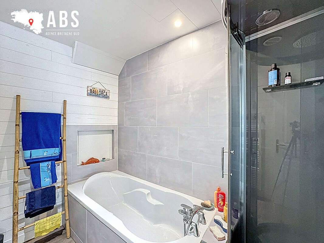Maison 133 m² à Ferel  - photo 11