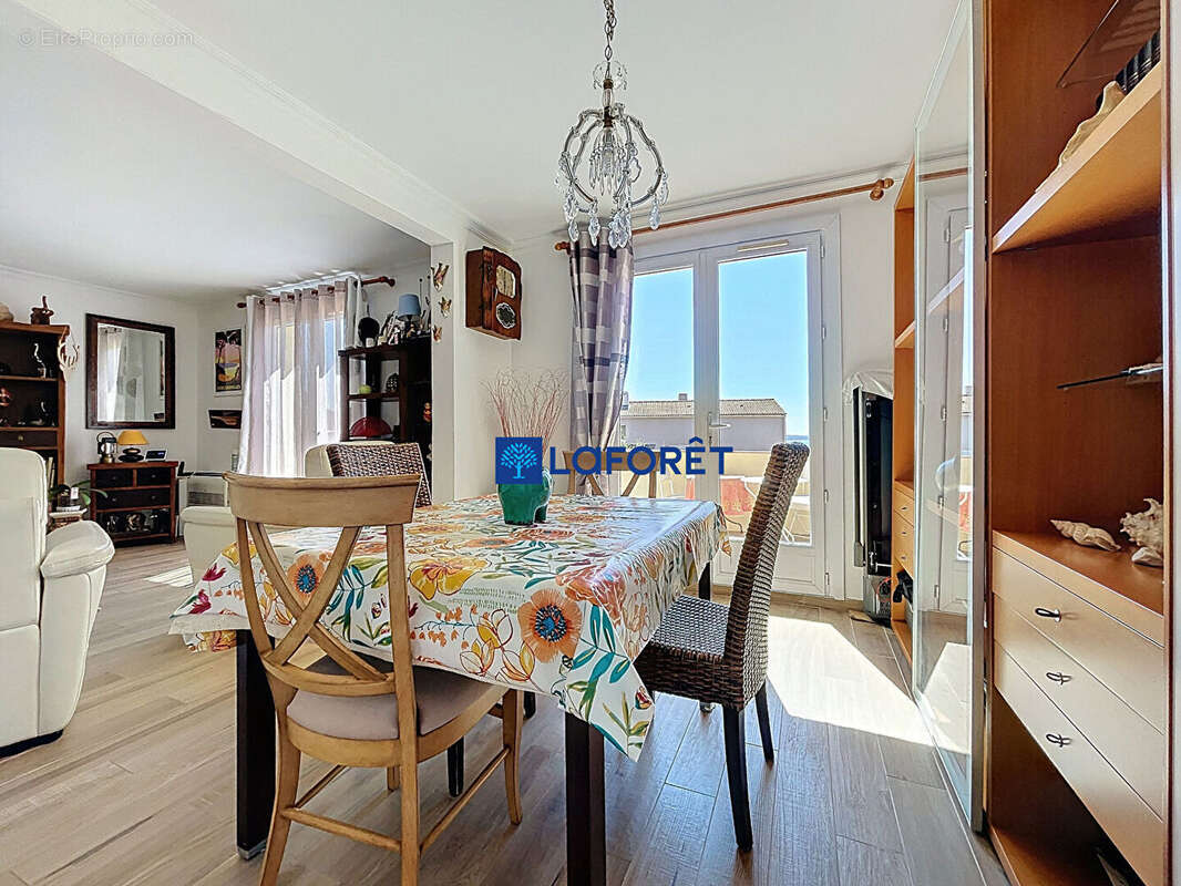 Maison à CARQUEIRANNE