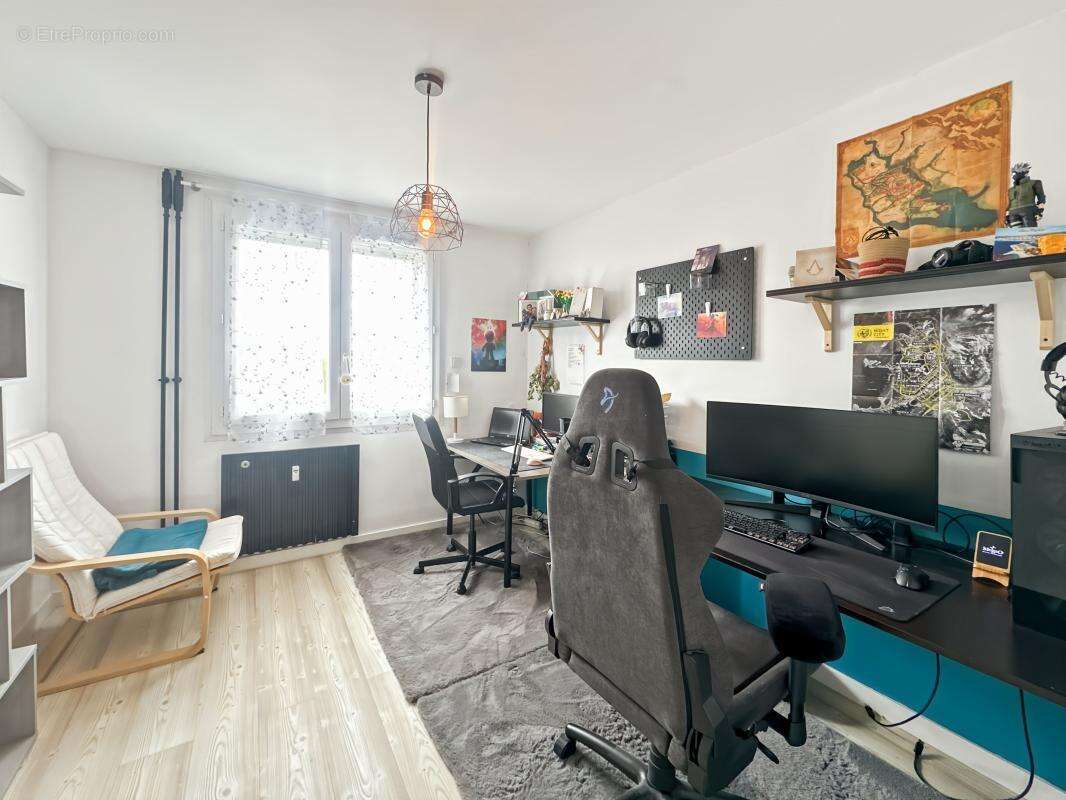 Appartement à BOURG-LES-VALENCE