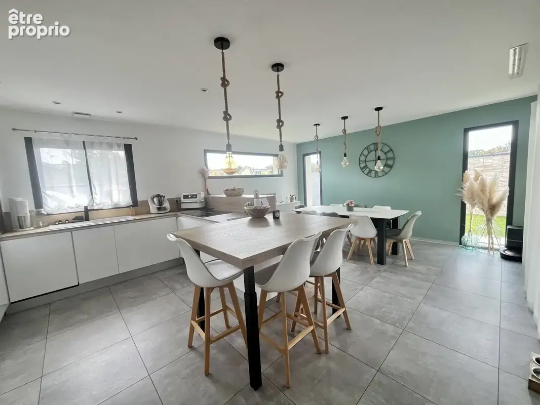 Coup de cœur   Élégante contemporaine de plain-pied avec piscine chauffée - photo 8
