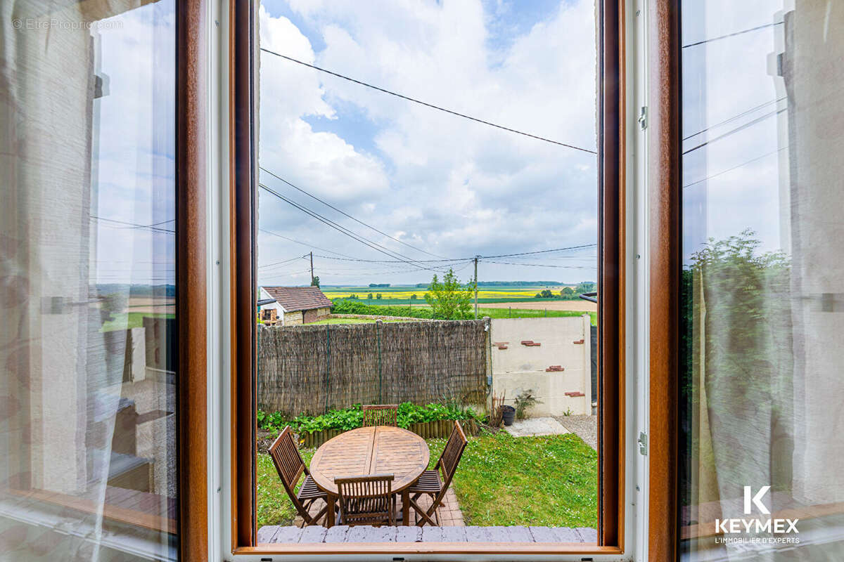 Maison à HARAVILLIERS