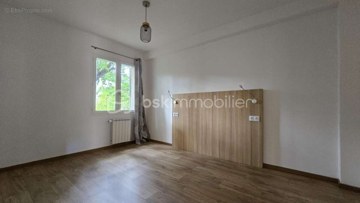 Maison à BAGNOLS-SUR-CEZE