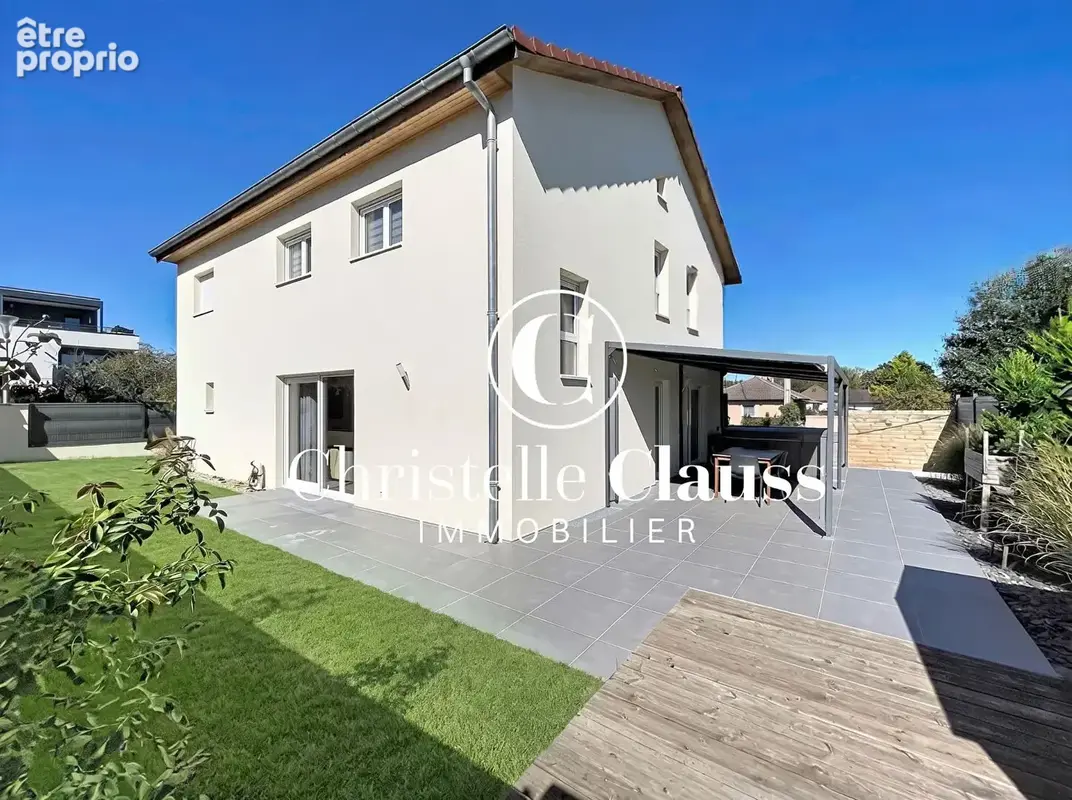 Maison à Saint Louis de 7 pièces, 174 m2 - photo 13