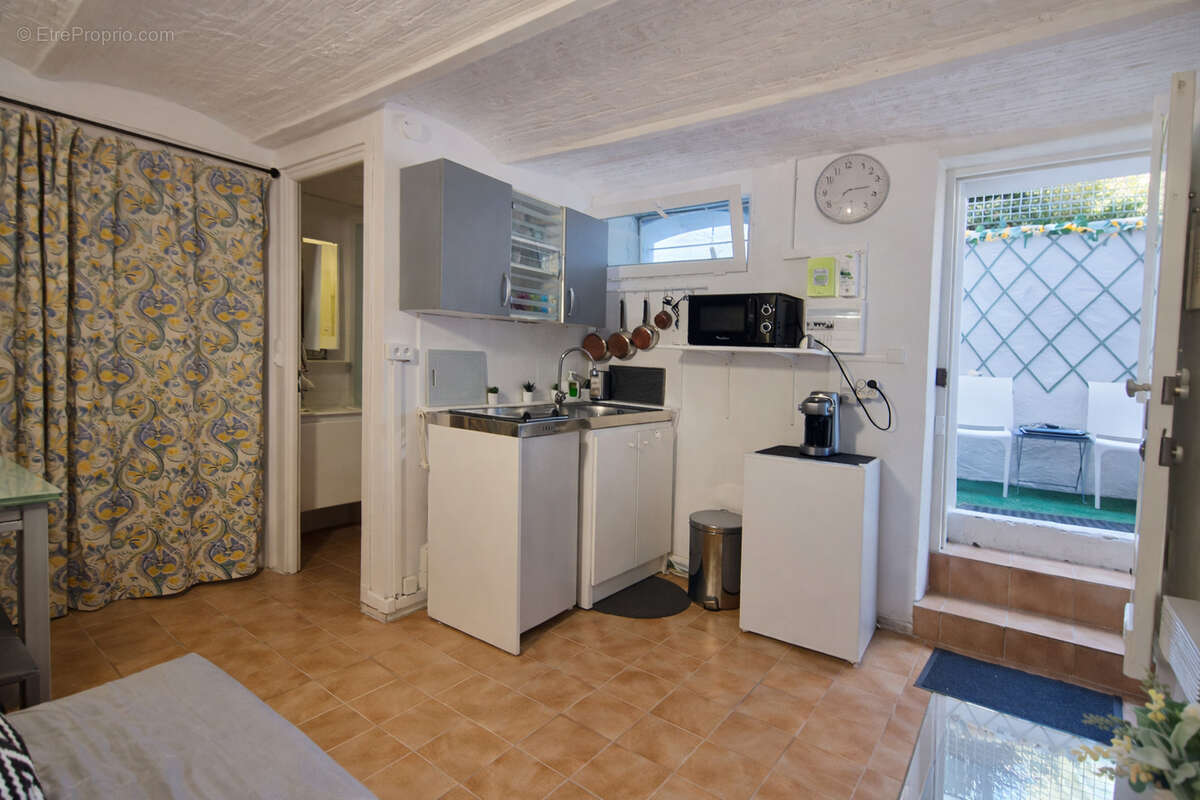 Appartement à LE CANNET