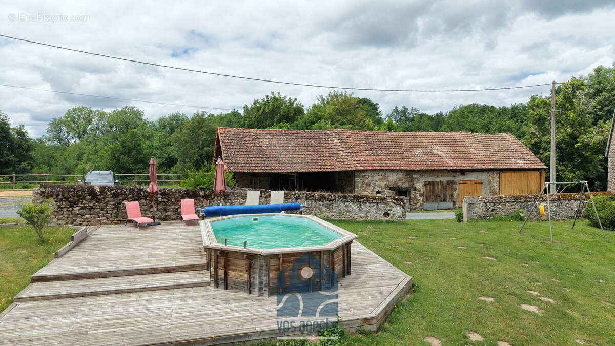 Propriété 9 pièces avec gîte et partie privative, grange, piscine et annexes - photo 27