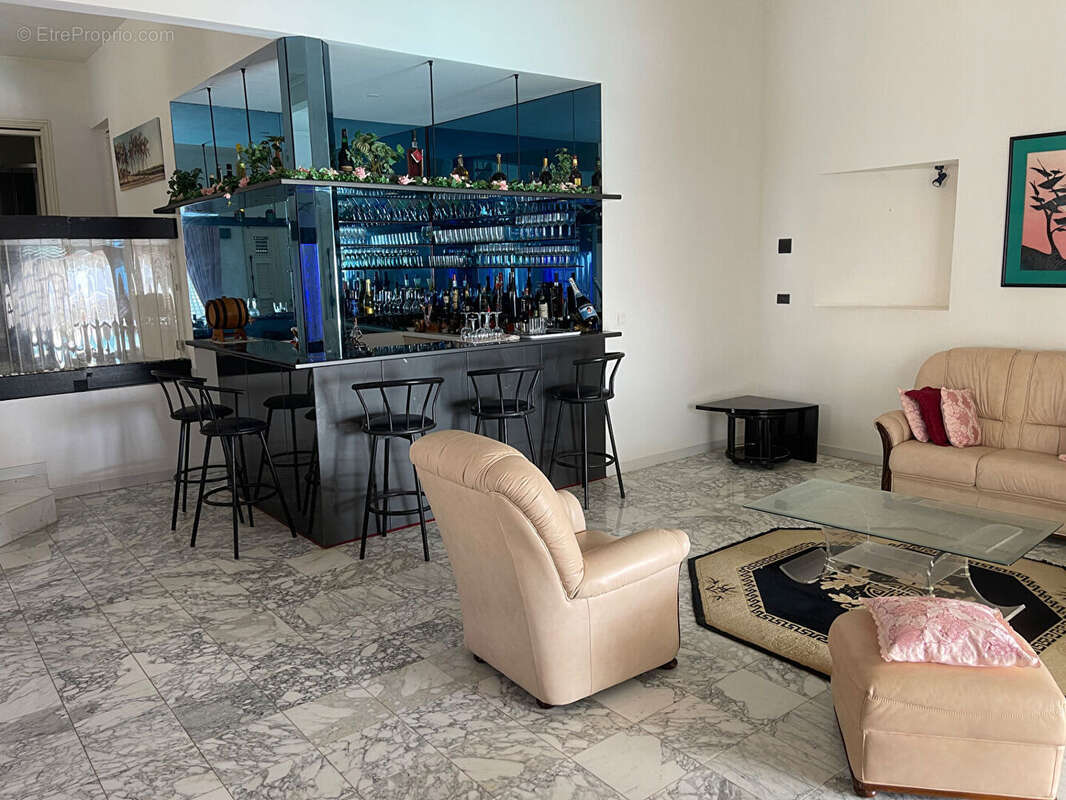 Maison à SCHOELCHER