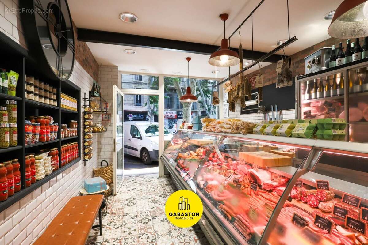 Commerce à MARSEILLE-7E