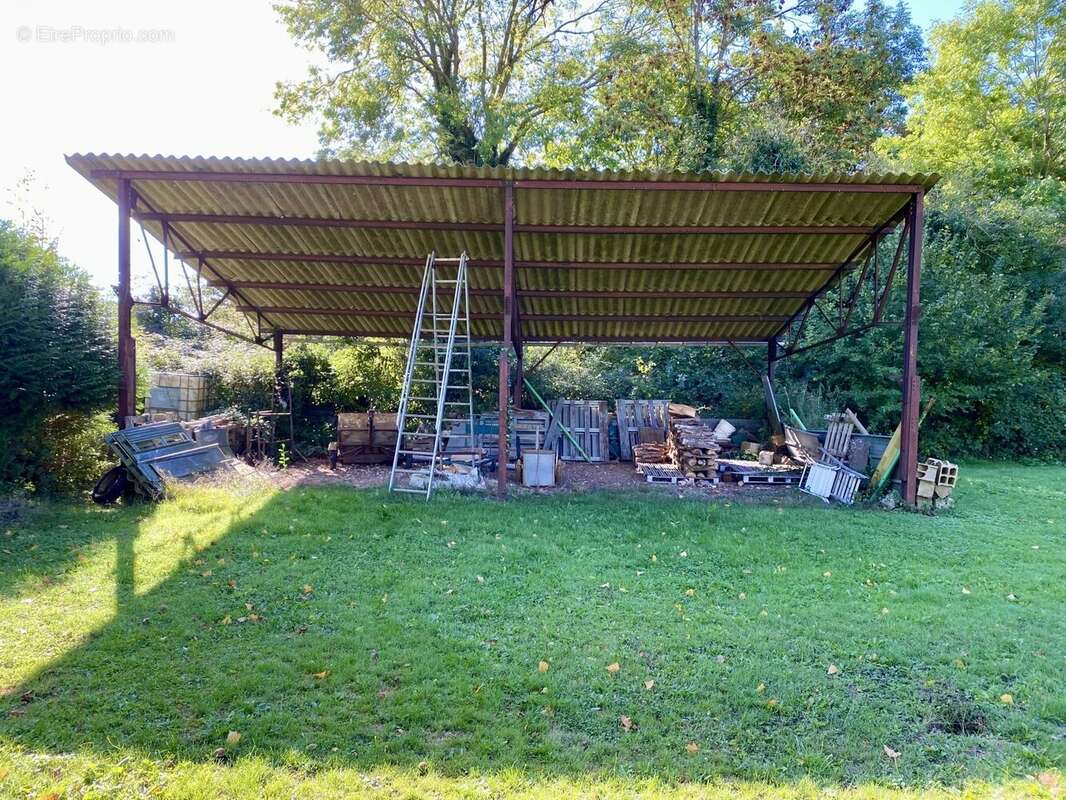 Maison à COURDEMANCHE