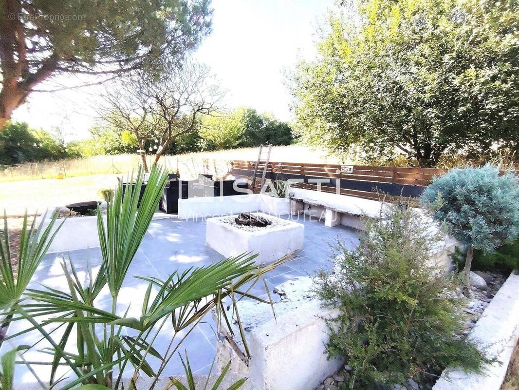 Photo 1 - Maison à PRAILLES