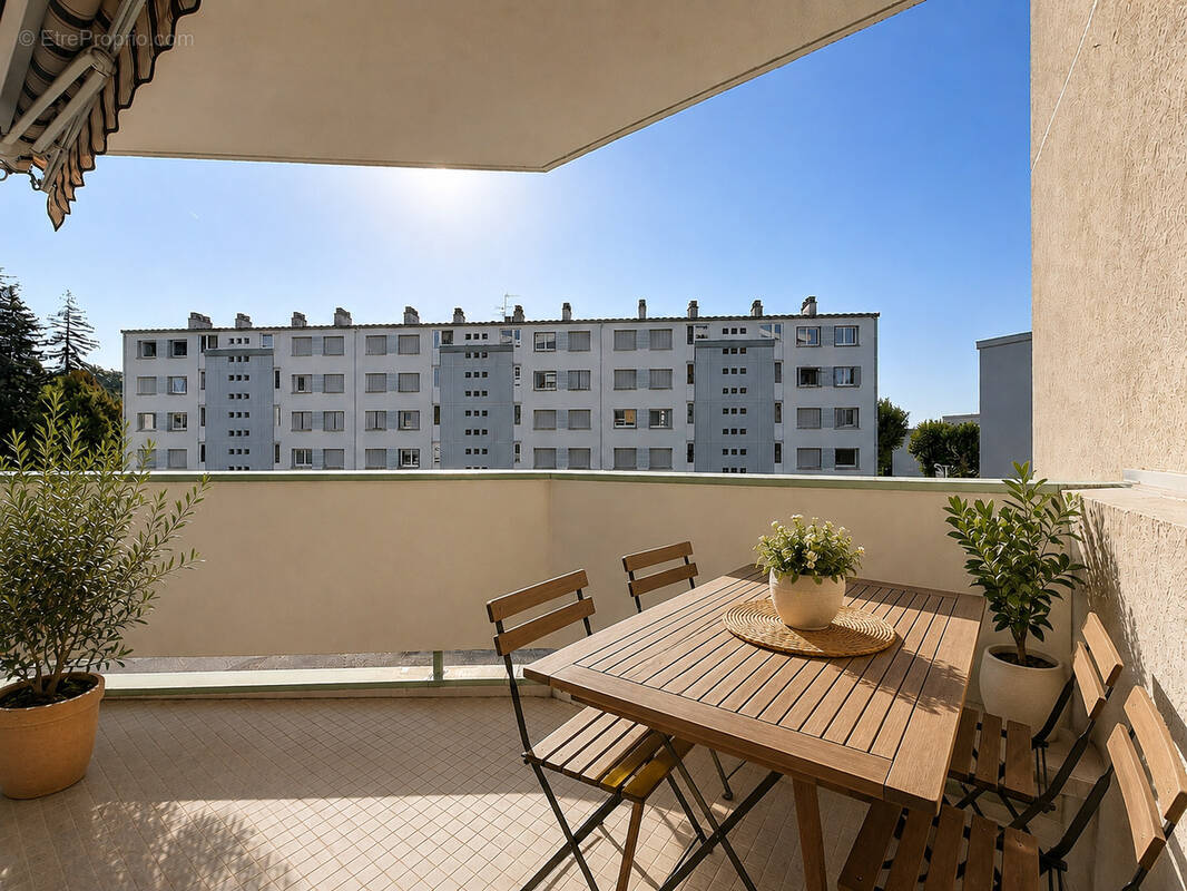 Appartement à VOIRON