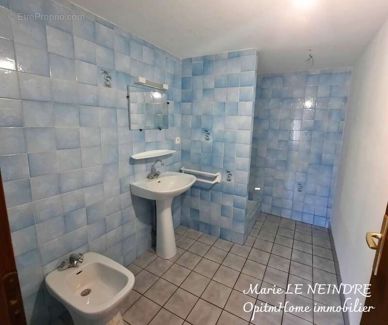 Maison à PLOUNEVEZ-QUINTIN