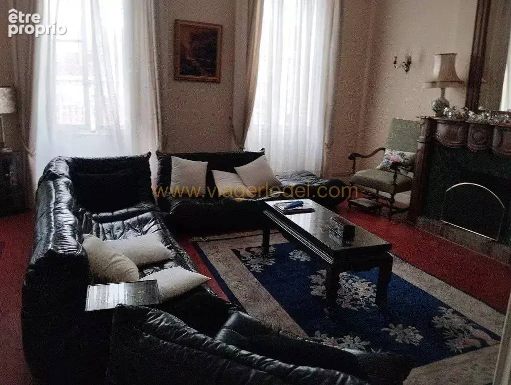 Appartement à MARSEILLE-6E