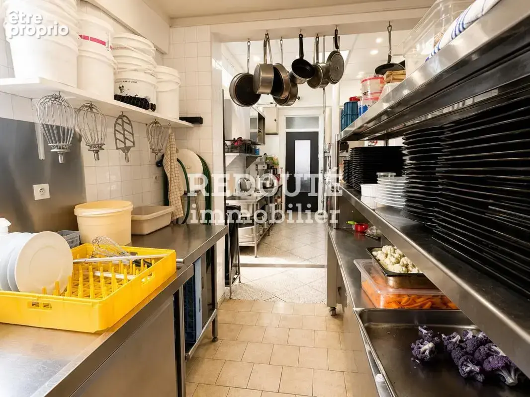 Restaurant de renom – Emplacement premium - centre-ville - photo 4
