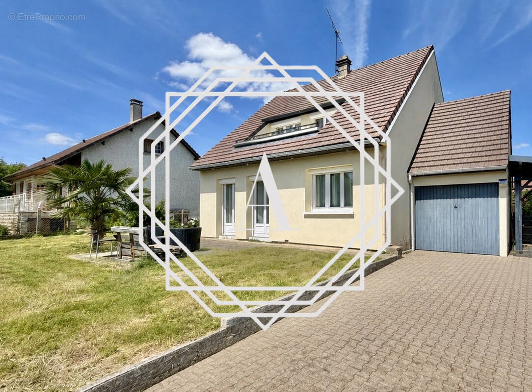 Maison à GRISY-LES-PLATRES