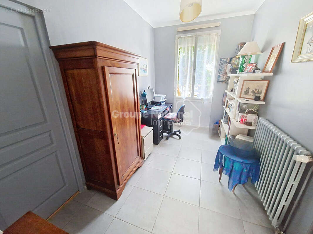 Maison à LE POULIGUEN