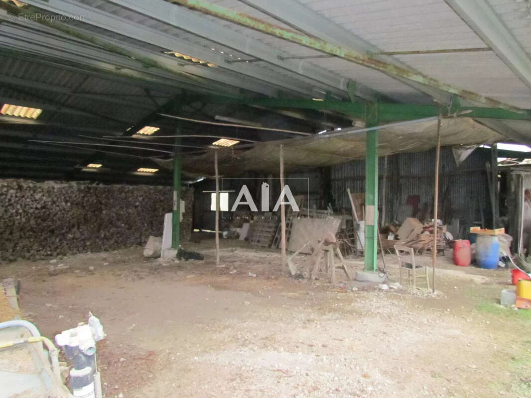 Maison de village avec bâtiment agricole proche de chef Boutonne - photo 25