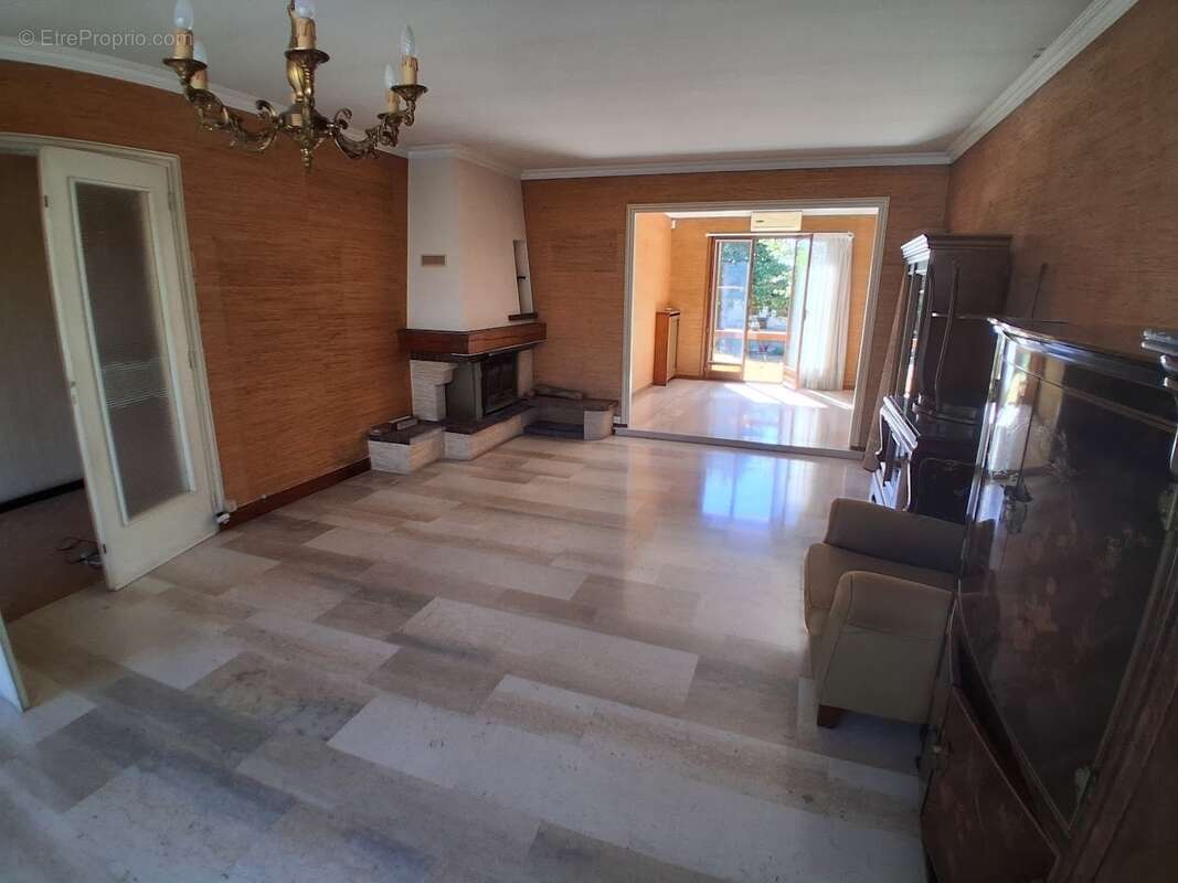 Maison 140 m² à Yerres  - photo 2