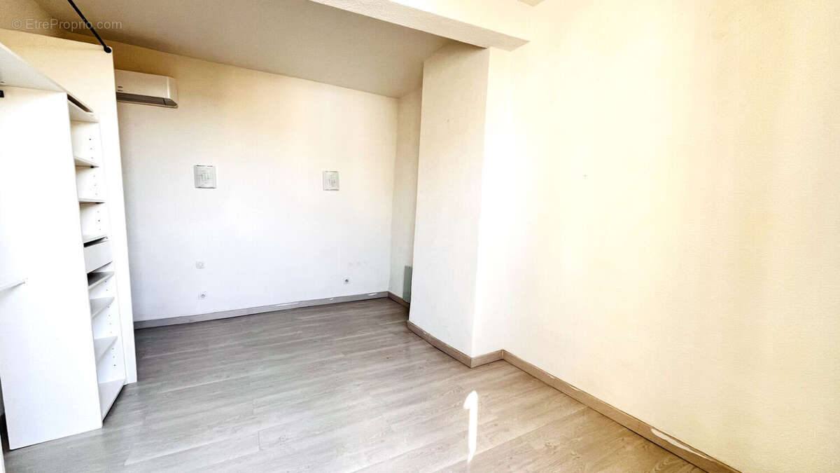 Maison à THEZAN-LES-BEZIERS