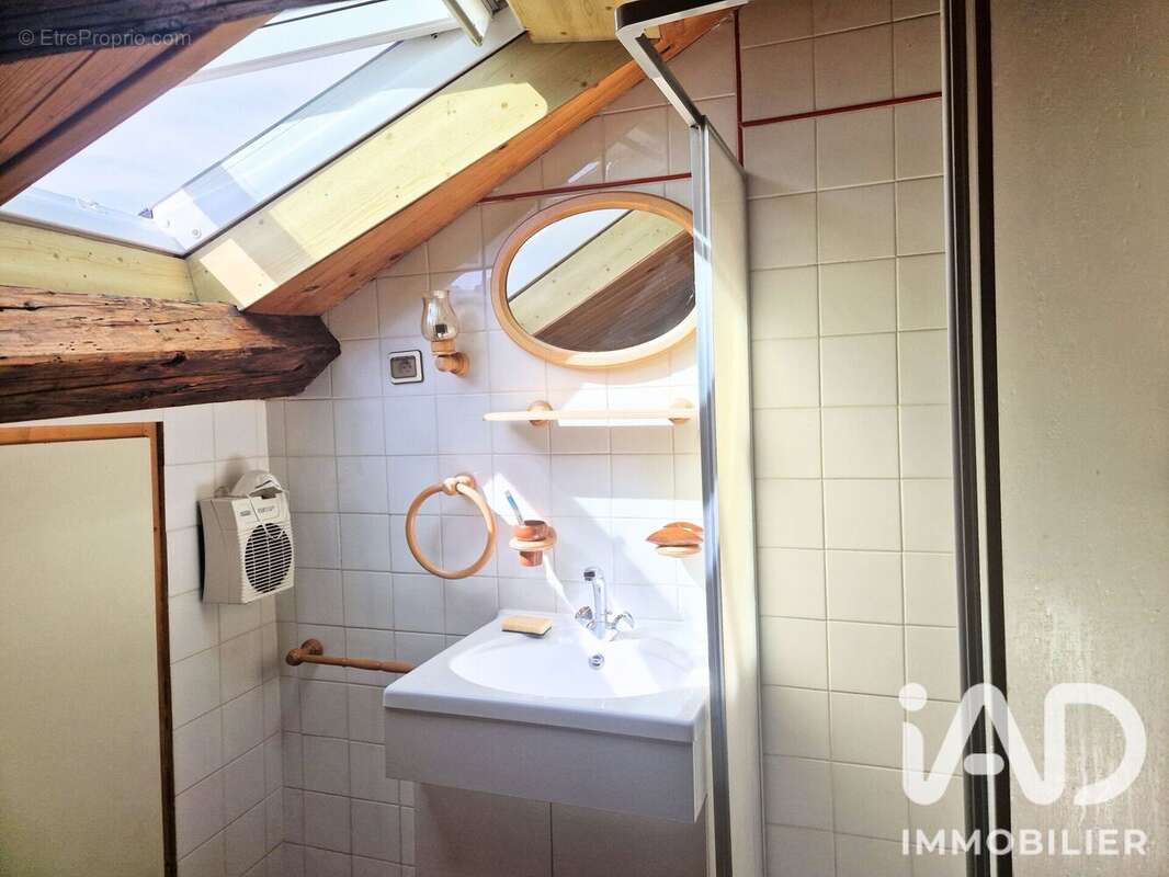 Appartement 70 m² à Faverges  - photo 7