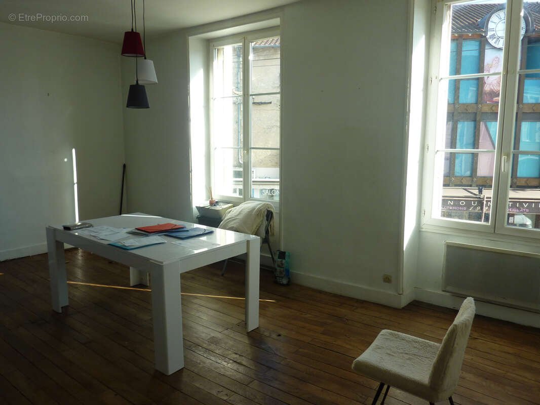 Appartement à MONTMORILLON