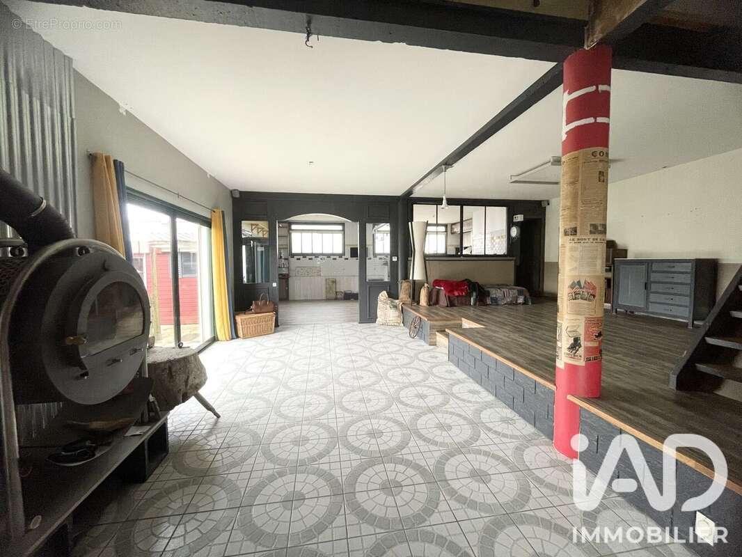 Maison 144 m² à Saint-Herblain  - photo 4