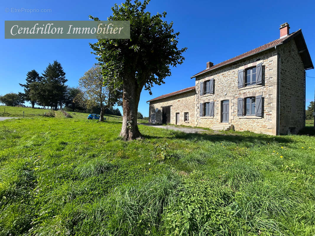 Maison à MONTBOUCHER