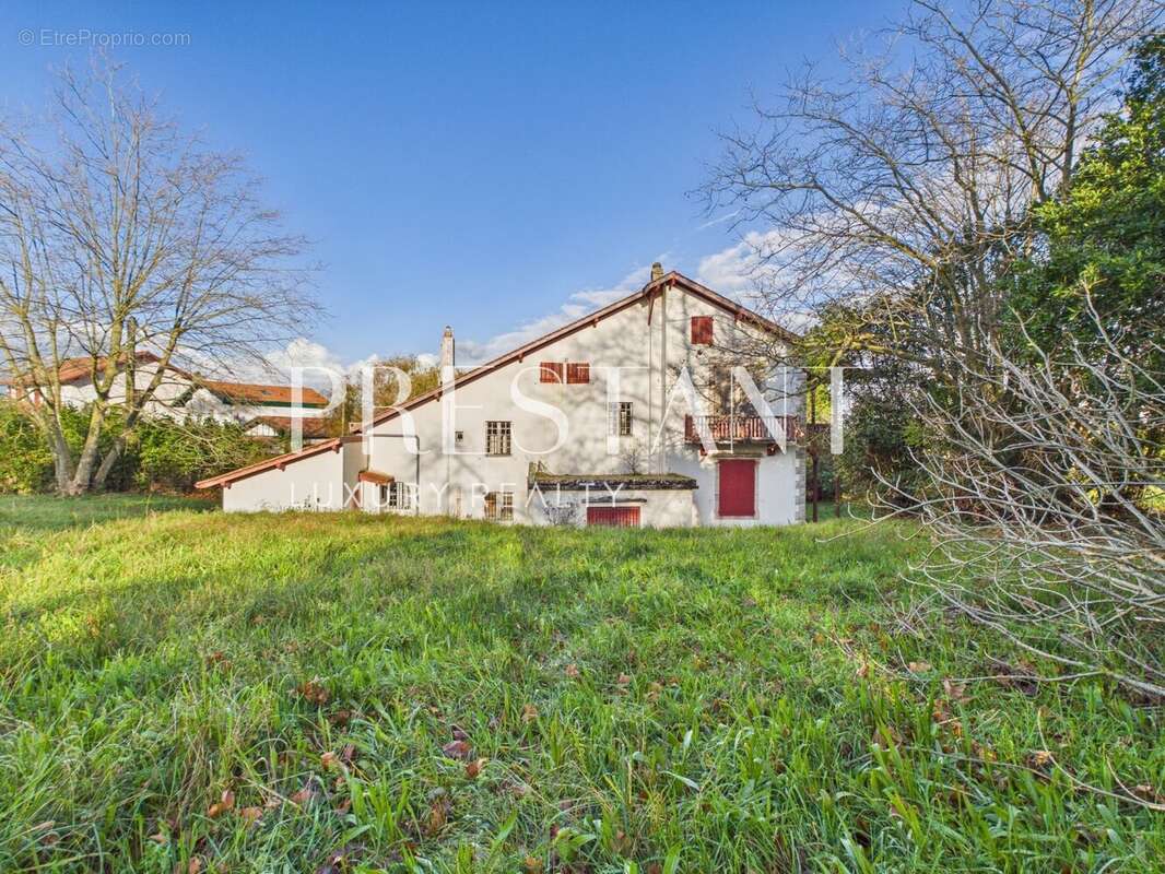 Maison à GUETHARY