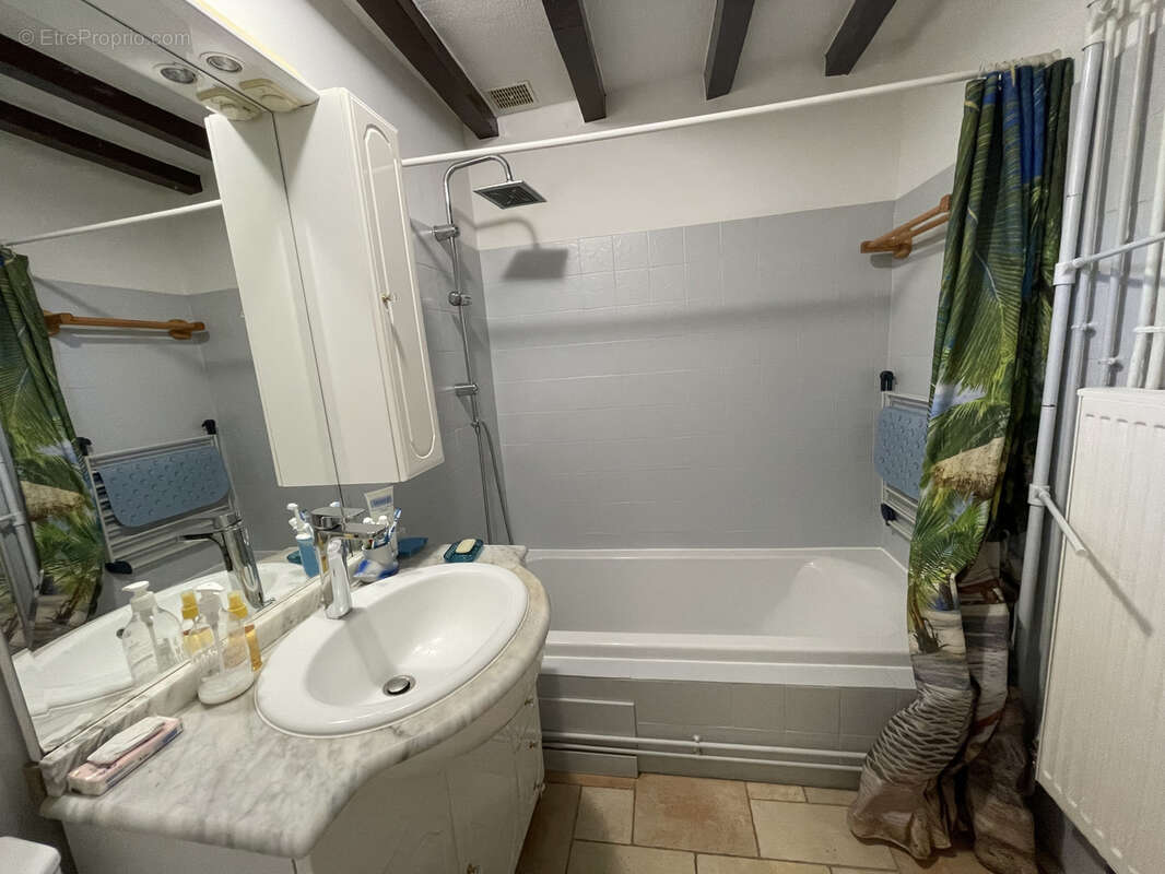 Maison à SAINTE-GENEVIEVE