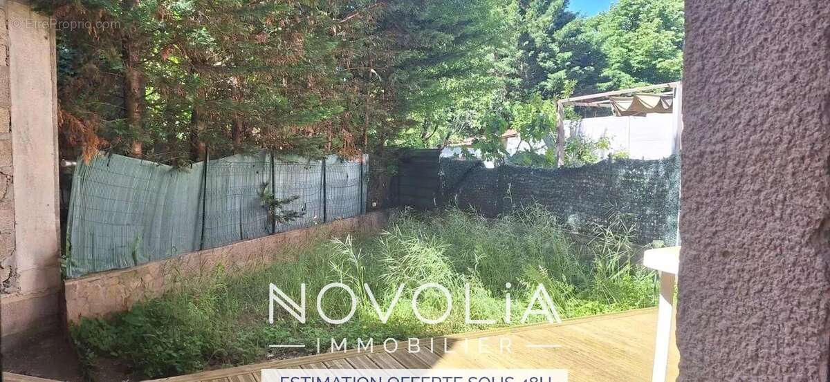 Maison à DECINES-CHARPIEU