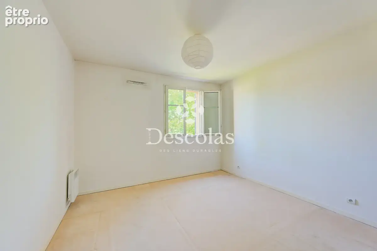 SAINT-GERMAIN-EN-LAYE - Appartement avec terrasse 4 pièces - photo 15