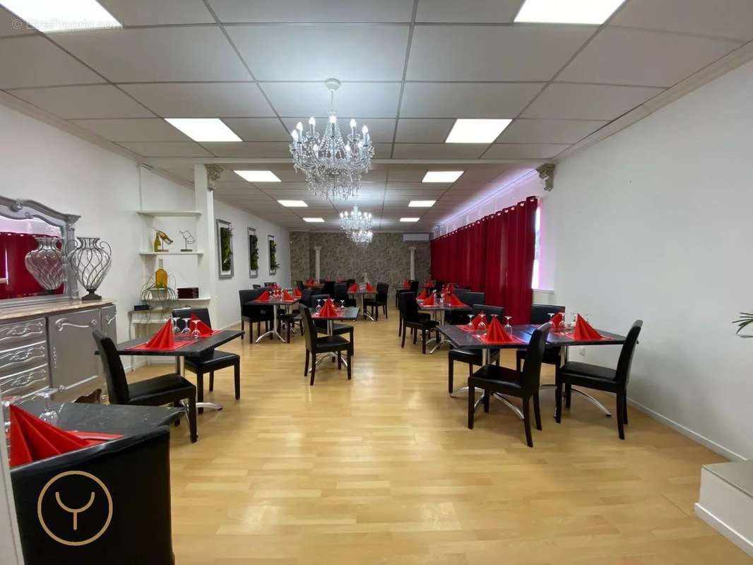 Commerce à ESTISSAC